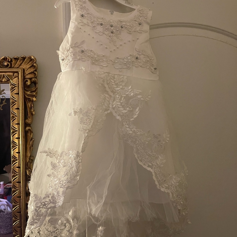 Elegant White Lace Kids Dress
